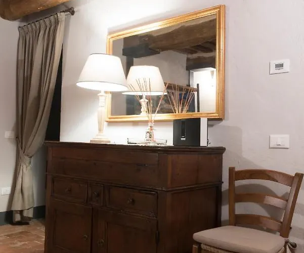 Casale L'oliveta Buti