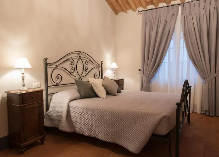 Casale L'oliveta * Buti